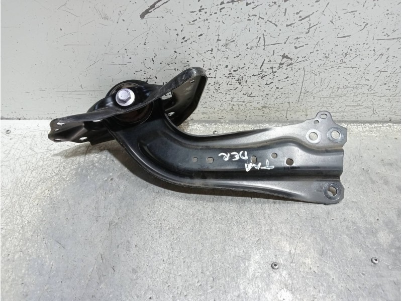 Recambio de brazo suspension superior trasero derecho para toyota c-hr hybrid style plus referencia OEM IAM   