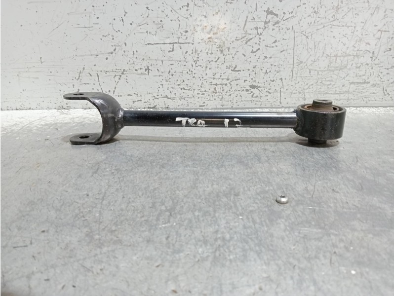 Recambio de brazo suspension superior trasero izquierdo para toyota c-hr hybrid style plus referencia OEM IAM   
