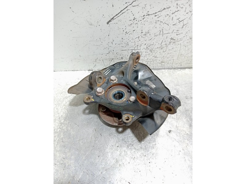 Recambio de mangueta delantera izquierda para toyota c-hr hybrid style plus referencia OEM IAM   