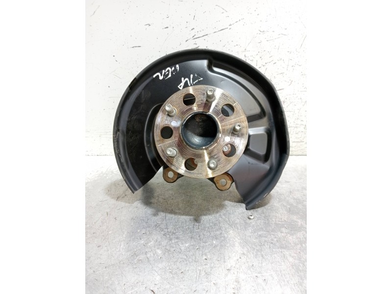 Recambio de mangueta trasera derecha para toyota c-hr hybrid style plus referencia OEM IAM   