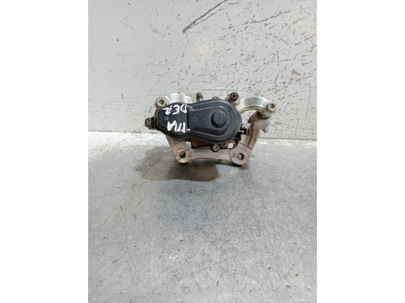 Recambio de pinza freno trasera derecha para toyota c-hr hybrid style plus referencia OEM IAM   ELÉCTRICA