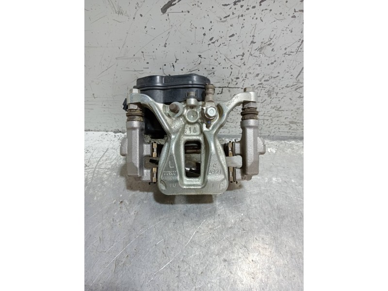 Recambio de pinza freno trasera izquierda para toyota c-hr hybrid style plus referencia OEM IAM   