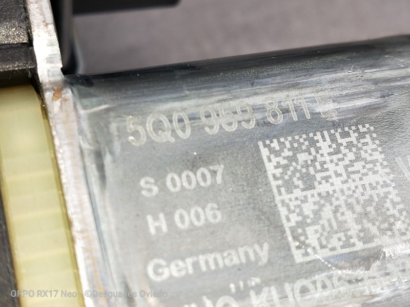 Recambio de elevalunas trasero izquierdo para seat leon (5f1) style referencia OEM IAM 5Q0959811E  5P