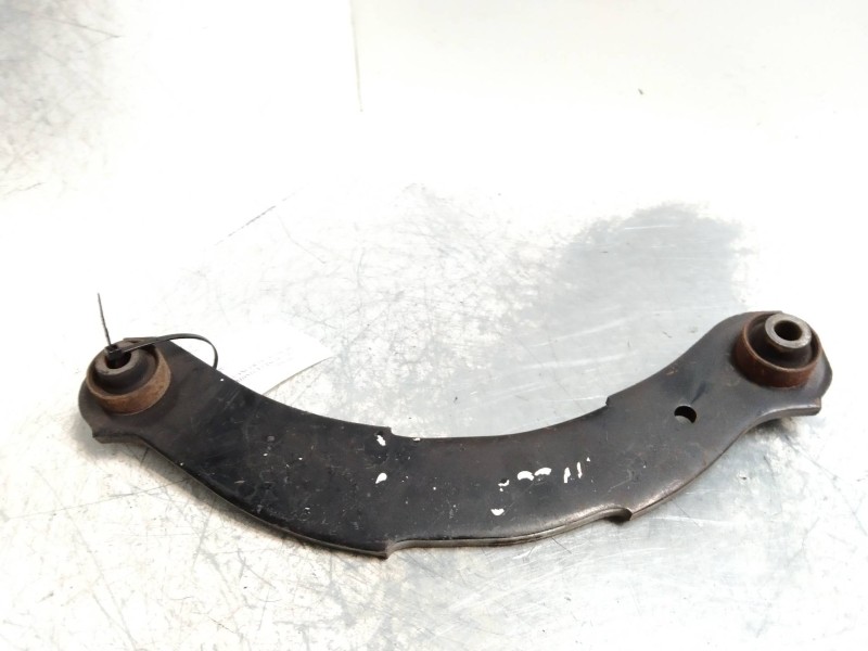 Recambio de brazo suspension superior trasero derecho para mitsubishi lancer berlina (cy0) intense referencia OEM IAM   