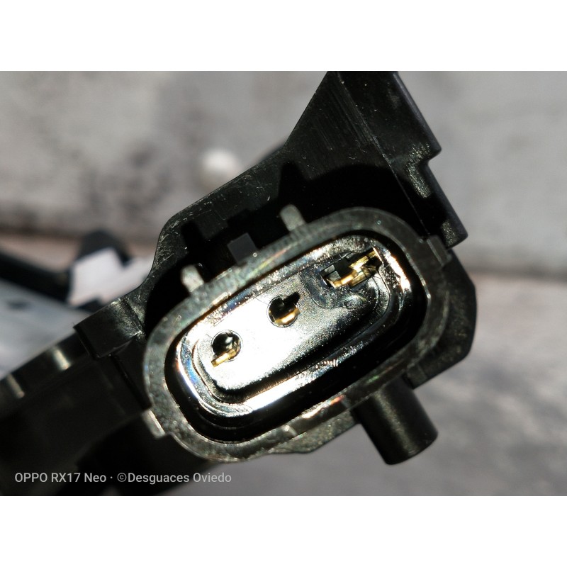 Recambio de motor cierre centralizado porton para toyota c-hr hybrid style plus referencia OEM IAM   5P