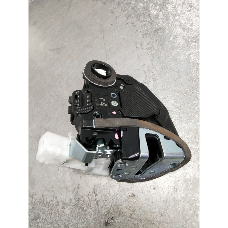 Recambio de motor cierre centralizado trasero derecho para toyota c-hr hybrid style plus referencia OEM IAM 00220118  5P