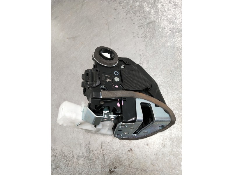 Recambio de motor cierre centralizado trasero derecho para toyota c-hr hybrid style plus referencia OEM IAM 00220118  5P