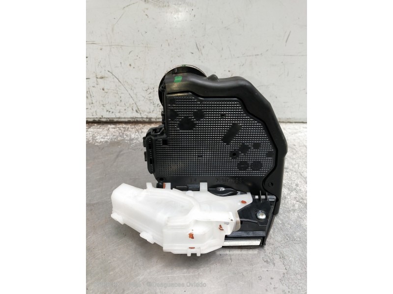 Recambio de motor cierre centralizado trasero izquierdo para toyota c-hr hybrid style plus referencia OEM IAM 00110208  5P