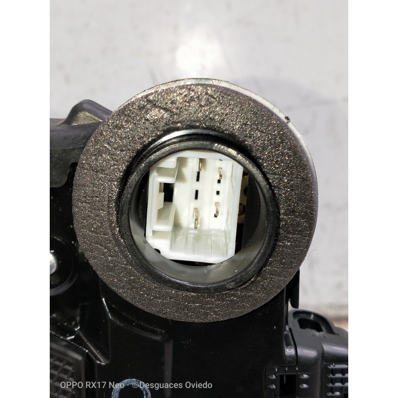 Recambio de motor cierre centralizado trasero izquierdo para toyota c-hr hybrid style plus referencia OEM IAM 00110208  5P