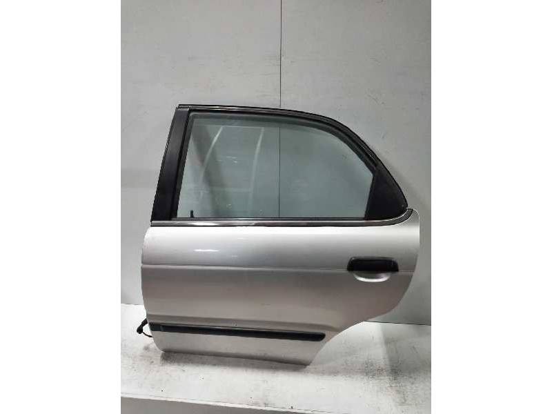 Recambio de puerta trasera izquierda para suzuki baleno berlina sy (eg) 1.9 turbodiesel referencia OEM IAM   