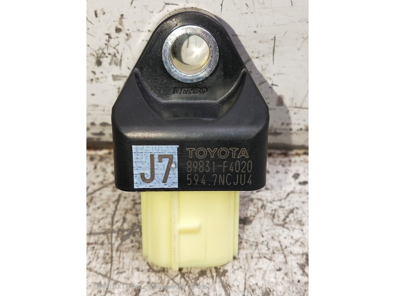 Recambio de sensor para toyota c-hr hybrid style plus referencia OEM IAM 89831F4020 5947NCJU4 AIRBAG