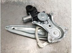 Recambio de elevalunas trasero derecho para toyota c-hr hybrid style plus referencia OEM IAM 69830F4010  5P