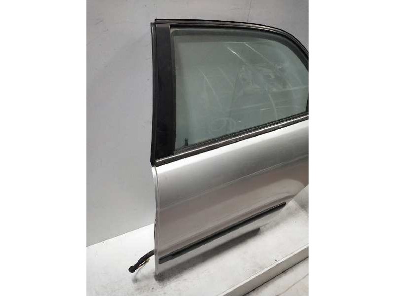 Recambio de puerta trasera izquierda para suzuki baleno berlina sy (eg) 1.9 turbodiesel referencia OEM IAM   