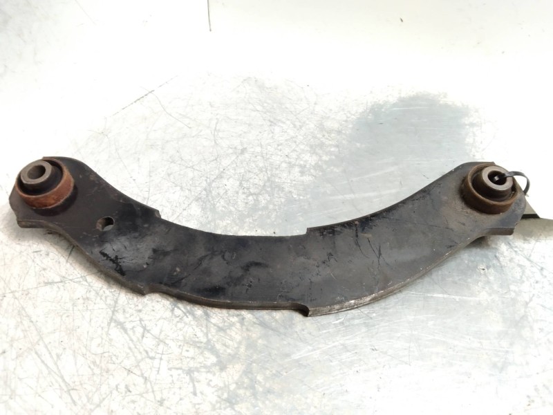 Recambio de brazo suspension superior trasero izquierdo para mitsubishi lancer berlina (cy0) intense referencia OEM IAM   