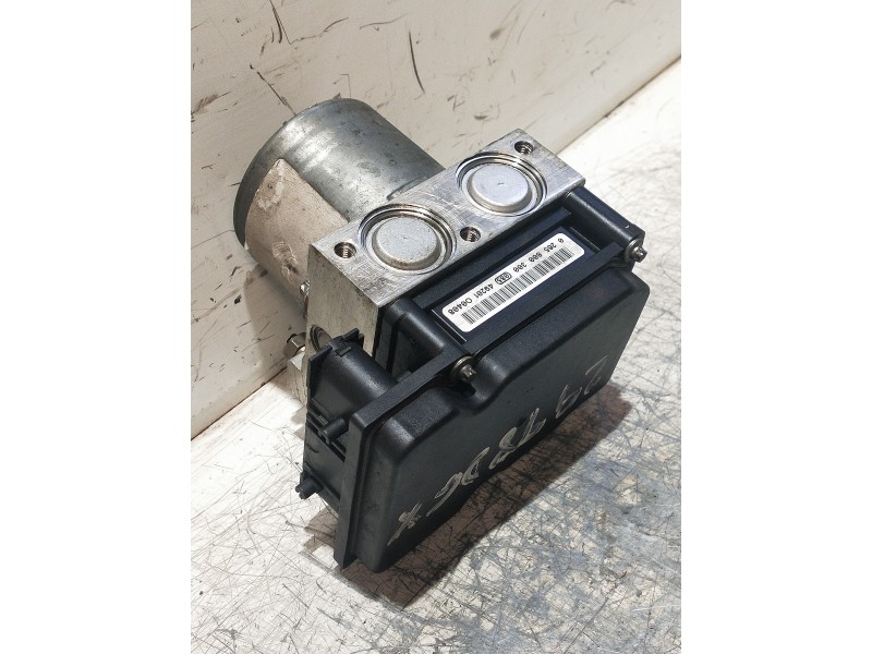 Recambio de abs para renault scenic ii confort authentique referencia OEM IAM 8200038695 0265231300 0265800300