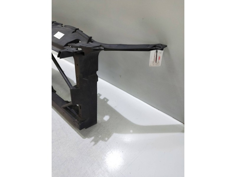 Recambio de panel frontal para mazda 6 berlina (gg) 2.0 diesel cat referencia OEM IAM   