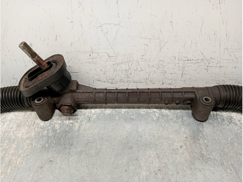 Recambio de cremallera direccion para opel corsa c joy referencia OEM IAM 26082855  