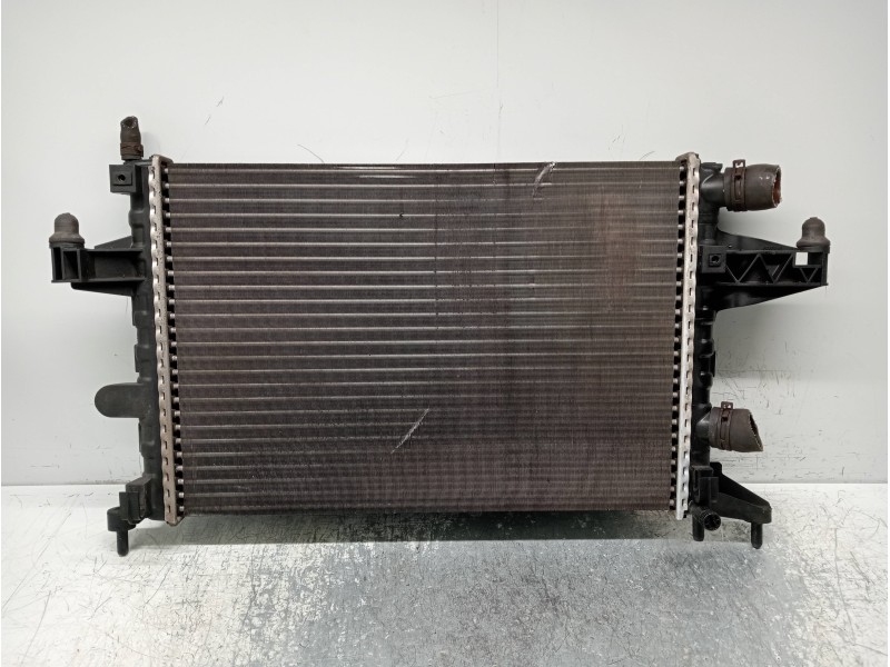 Recambio de radiador agua para opel corsa c joy referencia OEM IAM 24445161  
