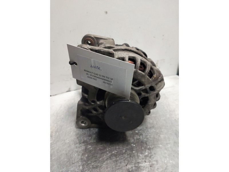 Recambio de alternador para renault clio iv limited referencia OEM IAM 231006007R  