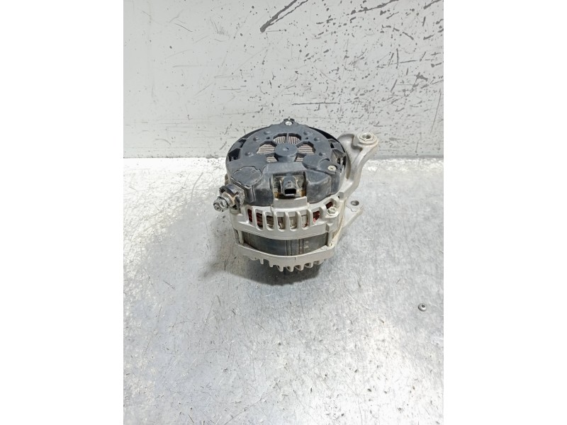Recambio de alternador para nissan navara pick-up d23 2.3 dci referencia OEM IAM 231005JU0A  