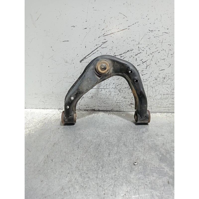 Recambio de brazo suspension superior delantero izquierdo para nissan navara pick-up d23 2.3 dci referencia OEM IAM   