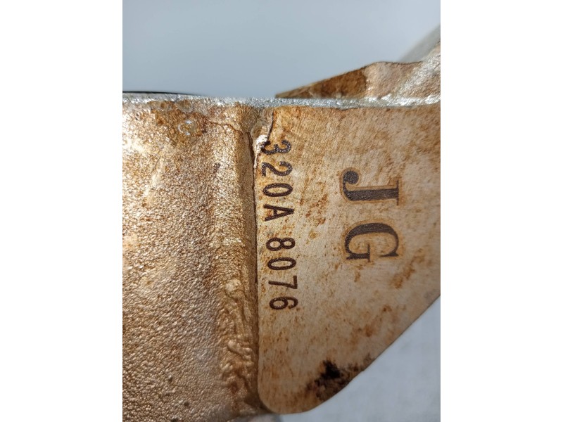 Recambio de diferencial delantero para nissan navara pick-up d23 2.3 dci referencia OEM IAM 320A8076  