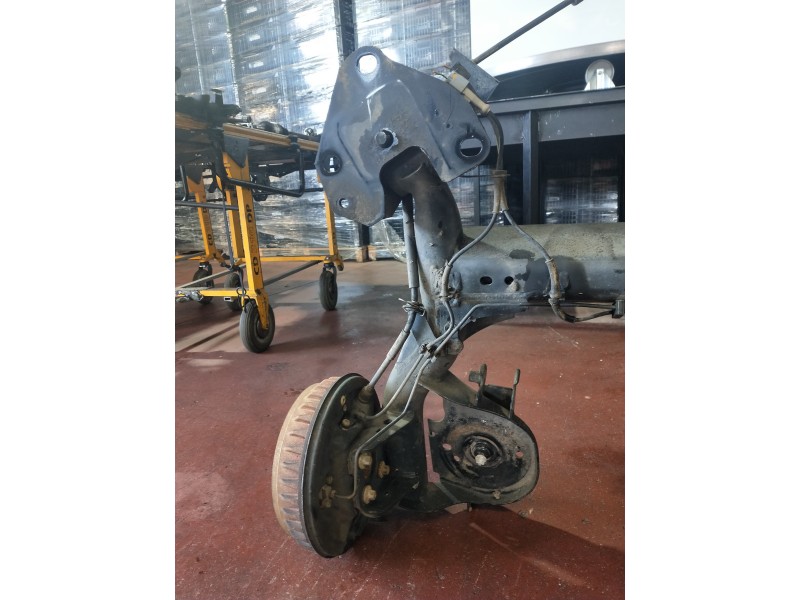 Recambio de puente trasero para renault kangoo profesional referencia OEM IAM   ABS