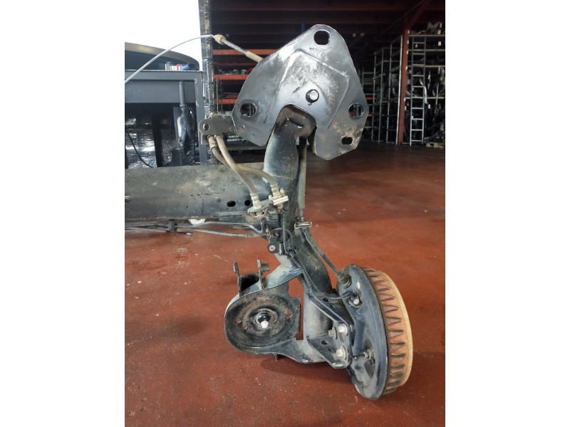 Recambio de puente trasero para renault kangoo profesional referencia OEM IAM   ABS