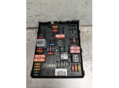 Recambio de caja reles / fusibles para audi a3 (8p) 1.9 tdi ambiente referencia OEM IAM 013949631C 01394932  2