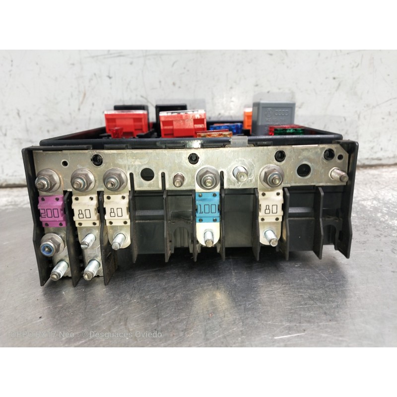 Recambio de caja reles / fusibles para audi a3 (8p) 1.9 tdi ambiente referencia OEM IAM 013949631C 01394932 