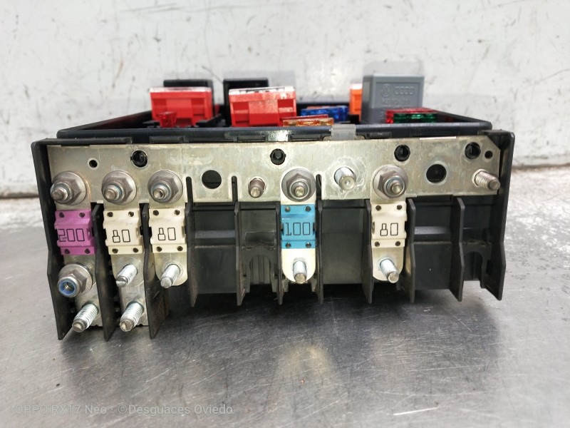 Recambio de caja reles / fusibles para audi a3 (8p) 1.9 tdi ambiente referencia OEM IAM 013949631C 01394932 