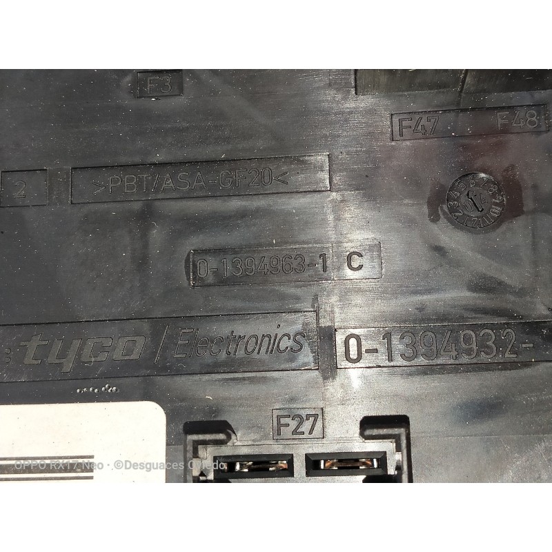 Recambio de caja reles / fusibles para audi a3 (8p) 1.9 tdi ambiente referencia OEM IAM 013949631C 01394932 
