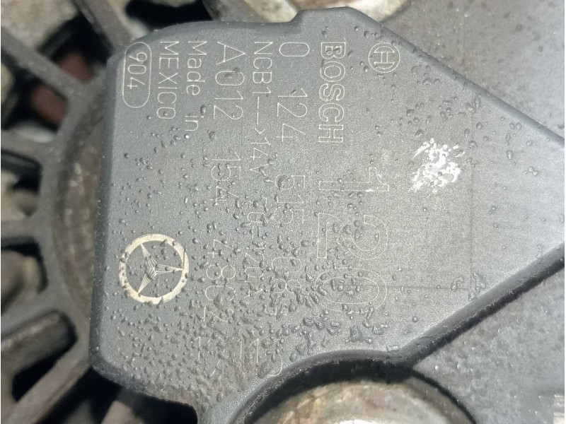 Recambio de alternador para jeep gr.cherokee (wj/wg) 2.7 crd laredo referencia OEM IAM 0124515084 A0121544802 