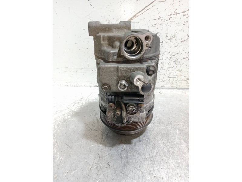 Recambio de compresor aire acondicionado para jeep gr.cherokee (wj/wg) 2.7 crd laredo referencia OEM IAM 4472208921 7SBU16C 11C0