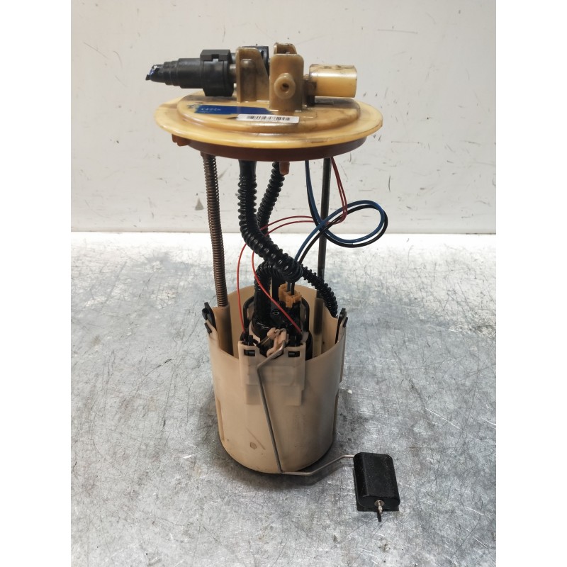 Recambio de bomba combustible para mercedes sprinter iii furgón rwd / awd (02-2018) 2.1 cdi cat referencia OEM IAM A9064705894ZG