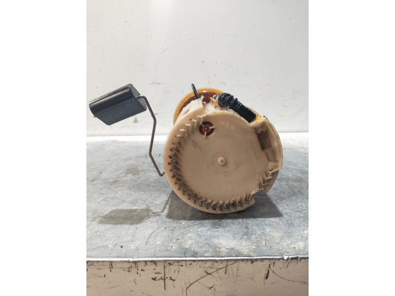 Recambio de bomba combustible para mercedes sprinter iii furgón rwd / awd (02-2018) 2.1 cdi cat referencia OEM IAM A9064705894ZG