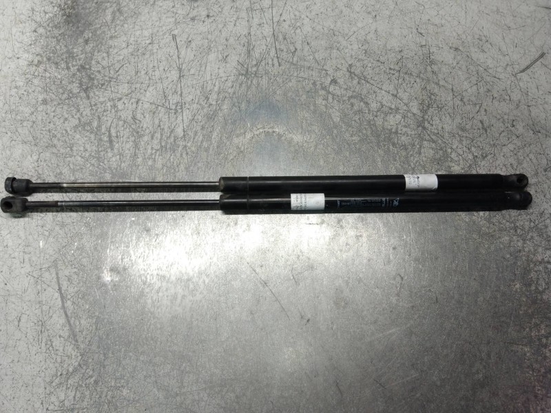 Recambio de amortiguadores maletero / porton para peugeot bipper tepee active referencia OEM IAM 1354844080  0670N