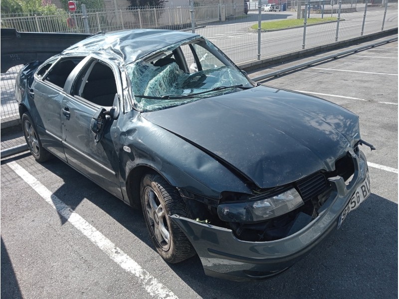 seat toledo (1m2) del año 2001