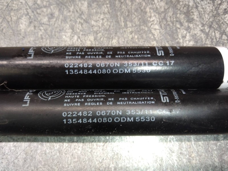 Recambio de amortiguadores maletero / porton para peugeot bipper tepee active referencia OEM IAM 1354844080  0670N