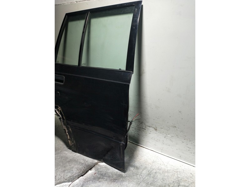 Recambio de puerta trasera derecha para santana 350 1.6 hdi referencia OEM IAM   