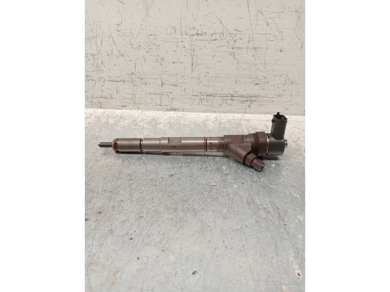 Recambio de inyector para kia sorento 2.5 crdi vgt ex1 referencia OEM IAM 0445110092 338004A000 BOSCH