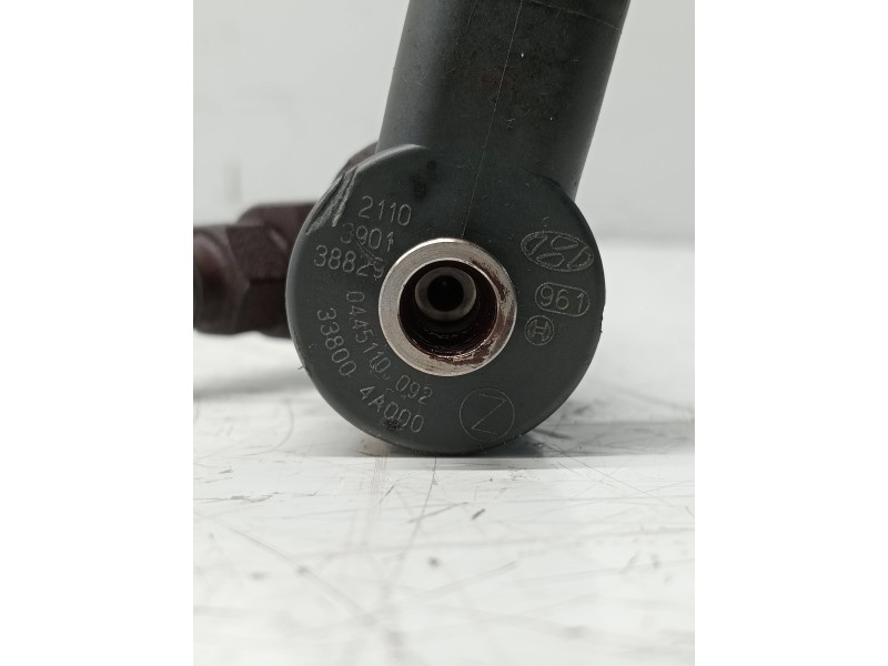 Recambio de inyector para kia sorento 2.5 crdi vgt ex1 referencia OEM IAM 0445110092 338004A000 BOSCH