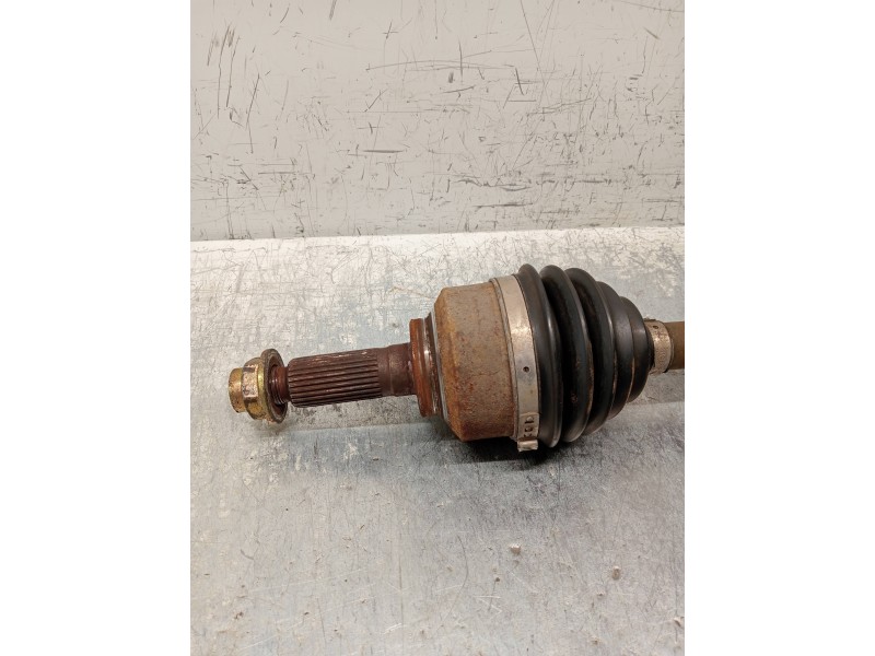 Recambio de transmision delantera derecha para kia sorento 2.5 crdi vgt ex1 referencia OEM IAM   