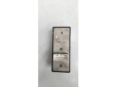 Recambio de mando elevalunas delantero izquierdo para kia carnival ii 2.9 cdri ex referencia OEM IAM 620W06740   2
