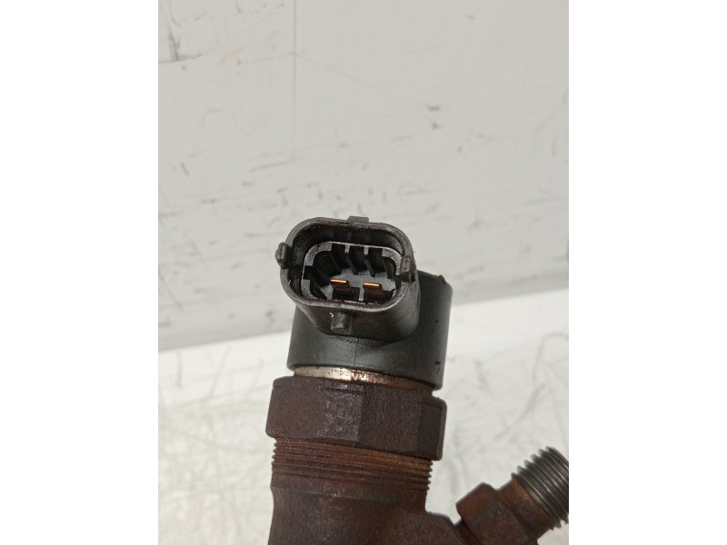 Recambio de inyector para kia sorento 2.5 crdi vgt ex1 referencia OEM IAM 0445110092 338004A000 BOSCH