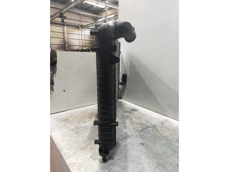 Recambio de radiador agua para lancia lybra berlina 1.9 jtd referencia OEM IAM 867561HA  