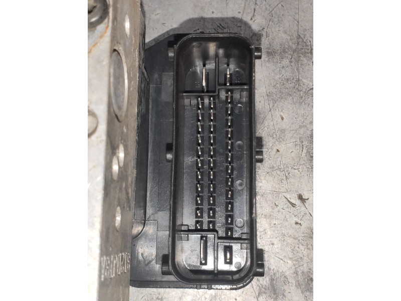 Recambio de abs para hyundai i40 cw gl tecno referencia OEM IAM 589203Z910 BH6013L504 