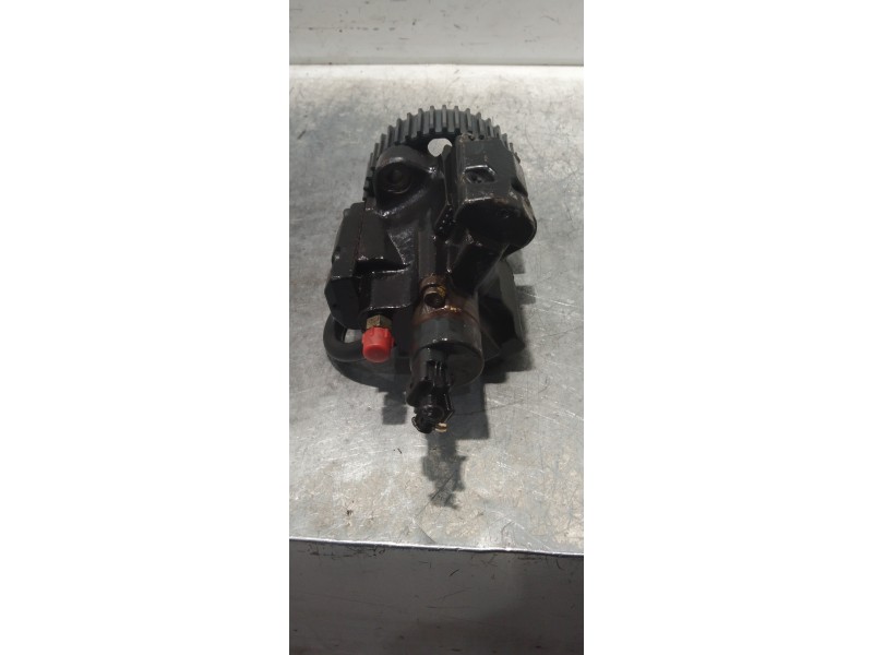 Recambio de bomba inyeccion para lancia lybra berlina 1.9 jtd referencia OEM IAM 0445010007  