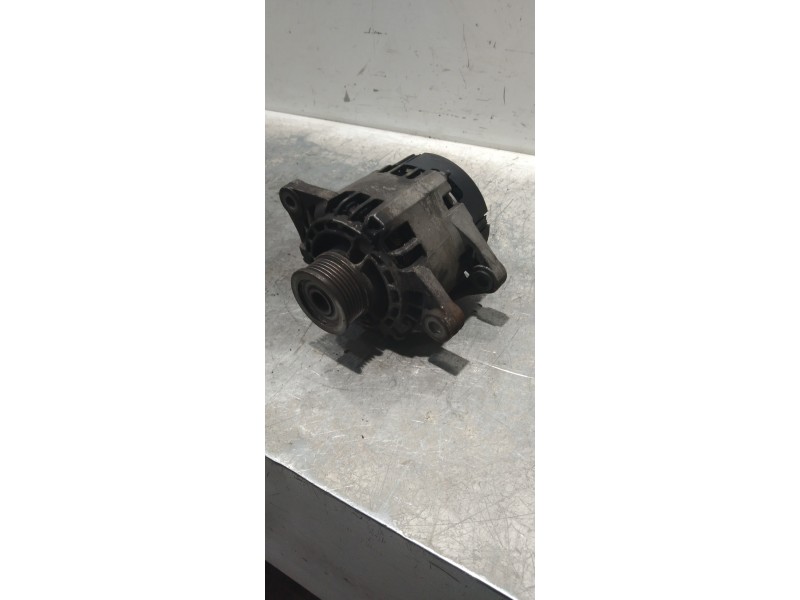 Recambio de alternador para lancia lybra berlina 1.9 jtd referencia OEM IAM 63321507  