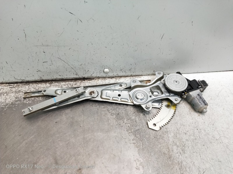 Recambio de elevalunas trasero derecho para nissan navara pick-up d23 2.3 dci referencia OEM IAM 827303SB0B 902040 4P